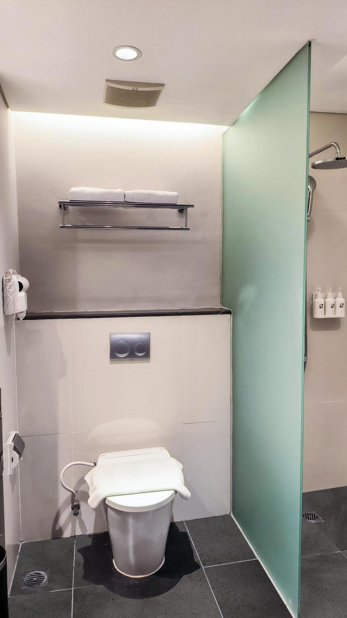 Swiss-Belhotel Bogor Eksteriør billede
