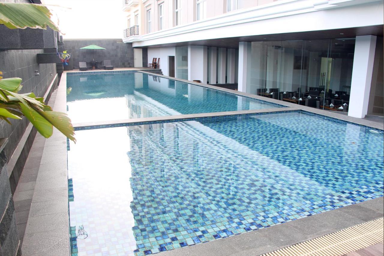 Swiss-Belhotel Bogor Eksteriør billede