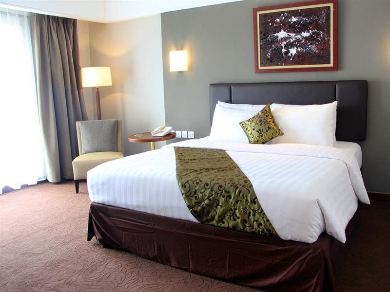 Swiss-Belhotel Bogor Eksteriør billede